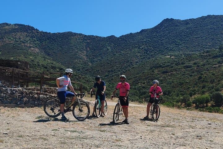 Girona Cycling Gravel Empordà 360o Cycling Adventure Prelude 3d