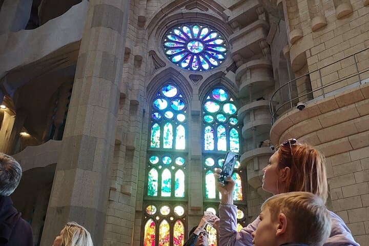 Gaudi & Sagrada Familia for Small Group Guided Tour with Tickets