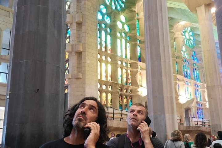 Gaudi & Sagrada Familia for Small Group Guided Tour with Tickets
