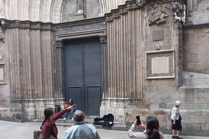 Gothic Quarter Private Walking Tour: Old Town & Hidden Gems
