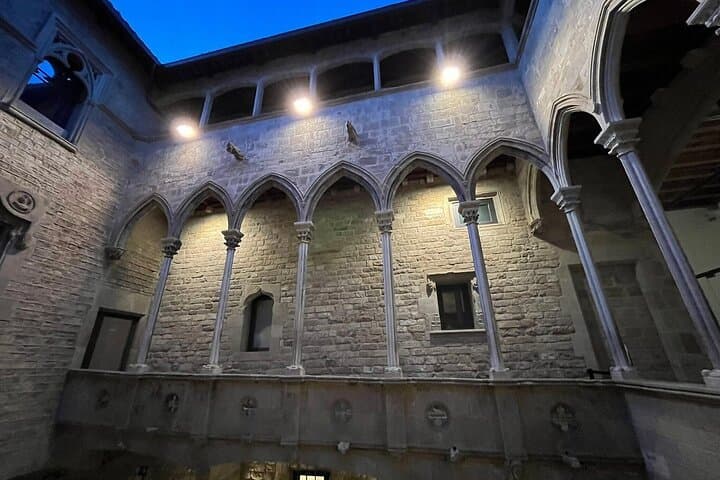 Museu Picasso National | Private visit (2H) | Skip the line | Private guide