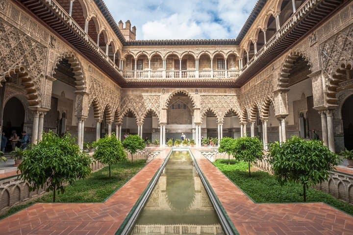 TOP Sevilla : Private Guided Tour with your mobile