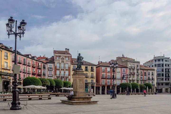 TOP Burgos : Private guided tour with your mobile