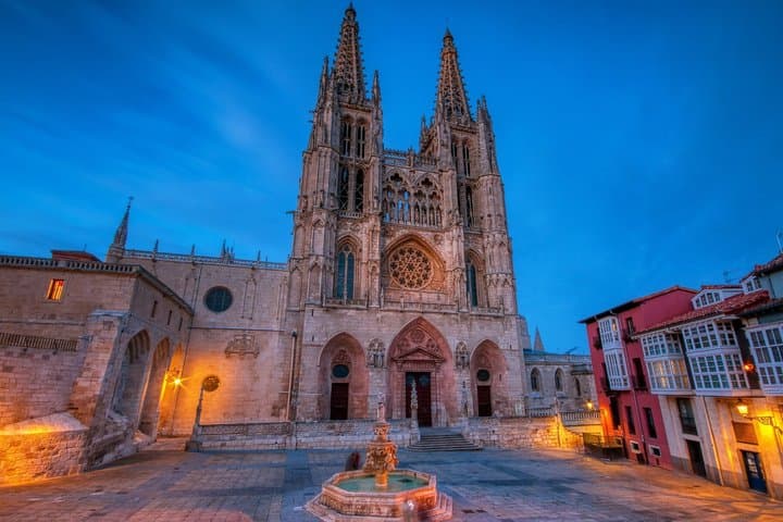 TOP Burgos : Private guided tour with your mobile