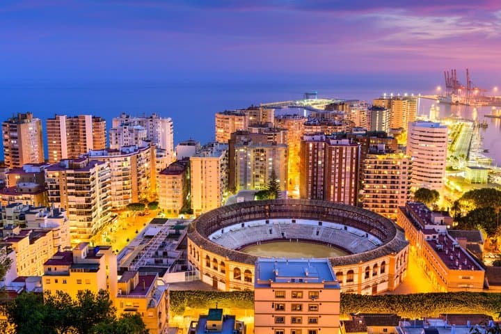 TOP Malaga : Private guided tour with your mobile