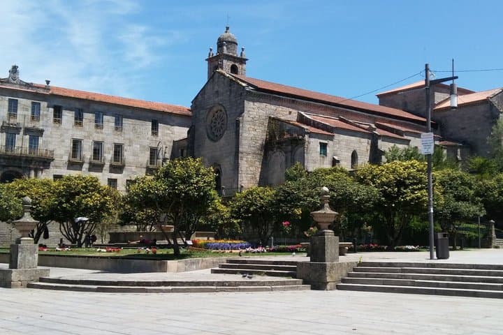 TOP Pontevedra : Private guided tour with your mobile