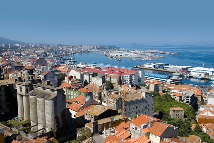 TOP Vigo : Private Guided Tour with your mobile
