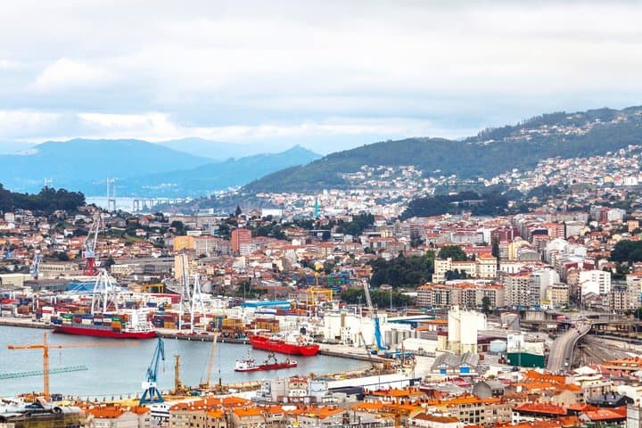 TOP Vigo : Private Guided Tour with your mobile