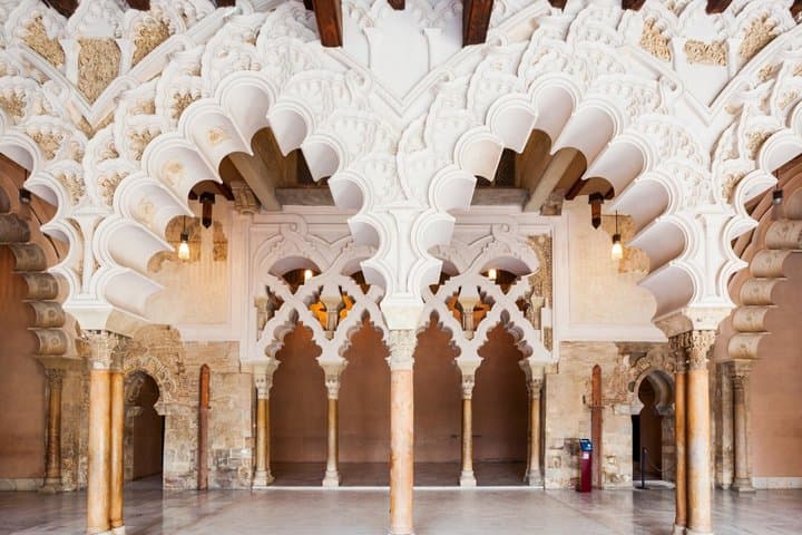 TOP Zaragoza : Private guided tour with your mobile