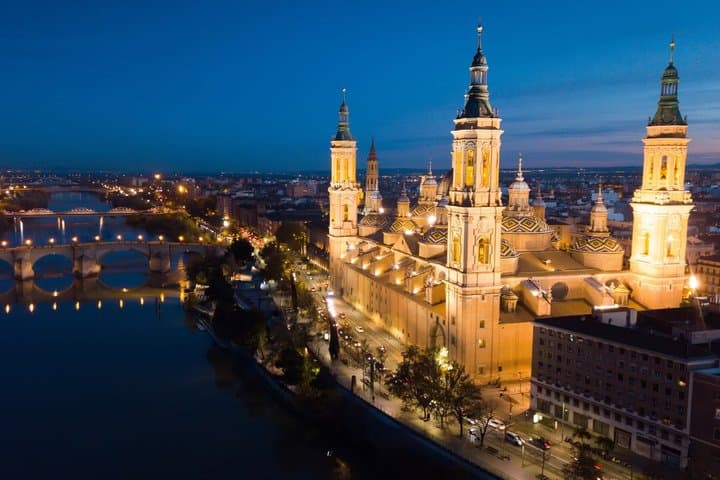TOP Zaragoza : Private guided tour with your mobile