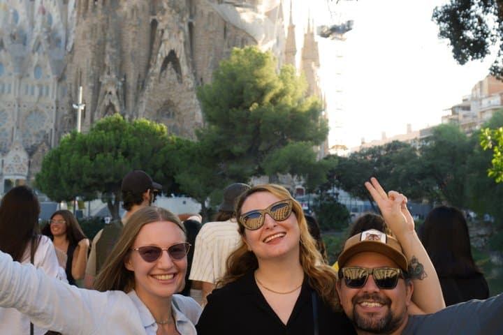 Best of Barcelona: Sagrada Família, Gaudí & Candy Tasting Tour!