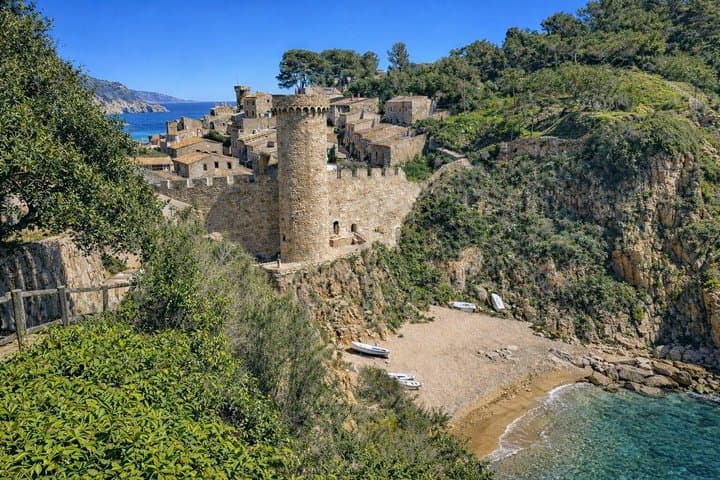 Costa Brava, Tossa de Mar Private Tour, hotel pick-up & Boat Ride