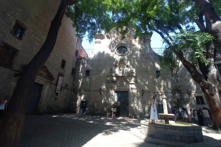 San Felipe Neri square