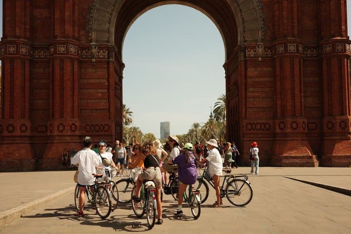 Private Barcelona Bike or E-Bike Tour