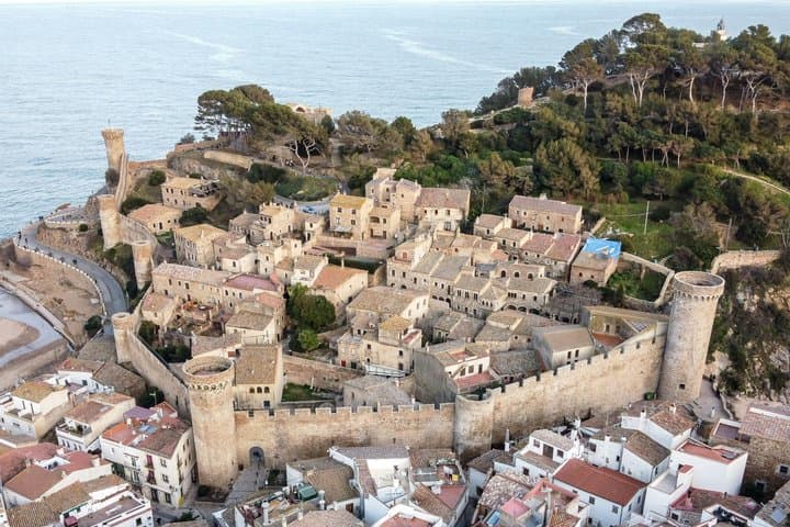 Girona & Tossa de Mar from Barcelona: Medieval Charm, Costa Brava