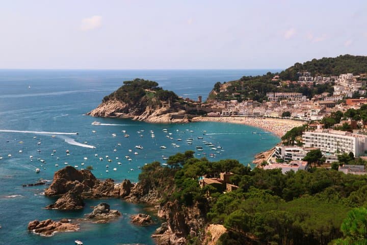 Girona & Tossa de Mar from Barcelona: Medieval Charm, Costa Brava