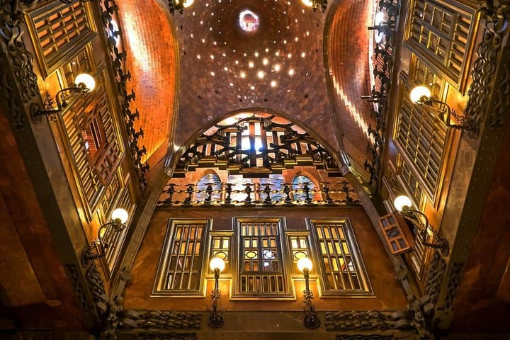 Palau Guell Ticket and Digital City Tour