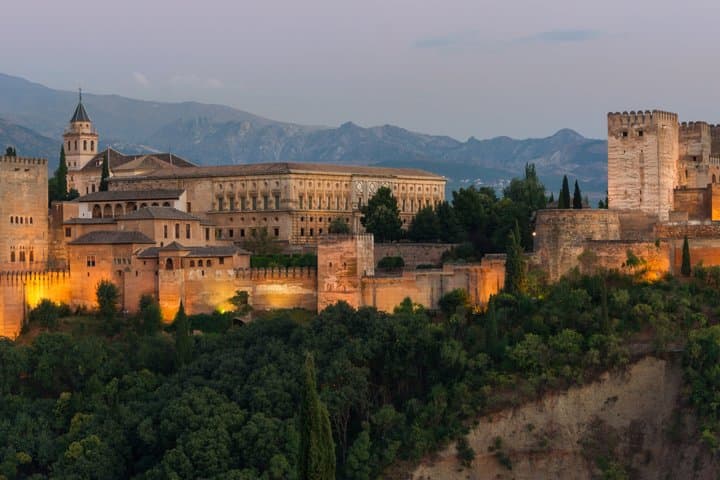 Discover Alhambra and Nasrid Palaces Private Guided Experience
