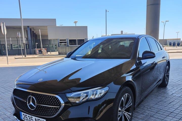 Experience comfort and style with the new Mercedes-Benz E‑Class