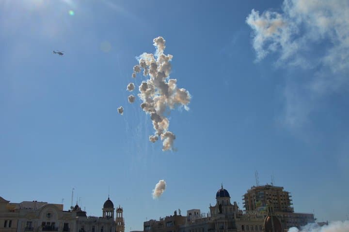 Fallas and Buñuelos A Delicious and Folkloric Valencia Tour