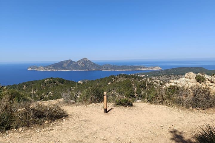 Guided Hike from Port d'Andratx to Sant Elm with Scenic Views