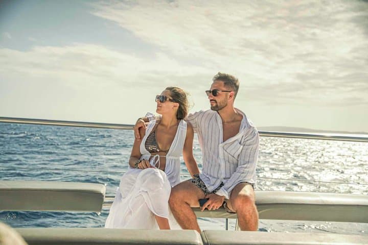 Mallorca Sunset Catamaran Cruise with DJ and Mediterranean Dinner