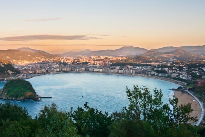 Guided tour of San Sebastian