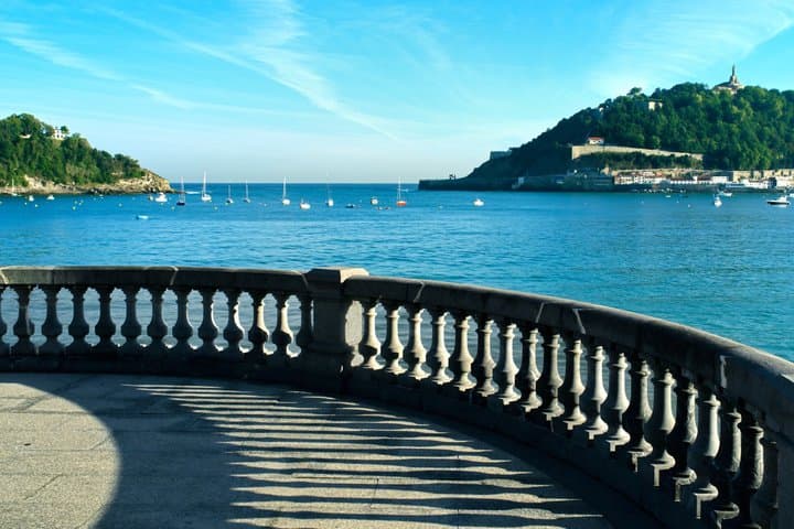 Guided tour of San Sebastian