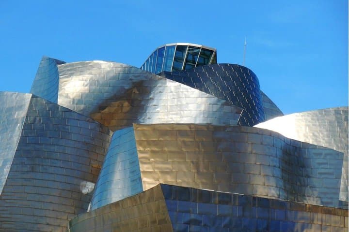 Private Guggenheim Museum Bilbao Tour with Local Guide