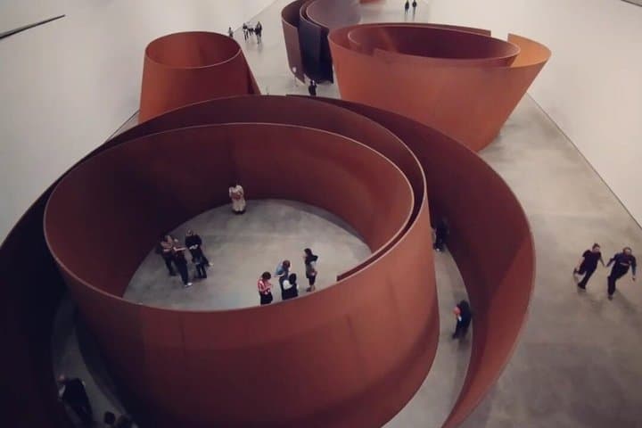 Private Guggenheim Museum Bilbao Tour with Local Guide