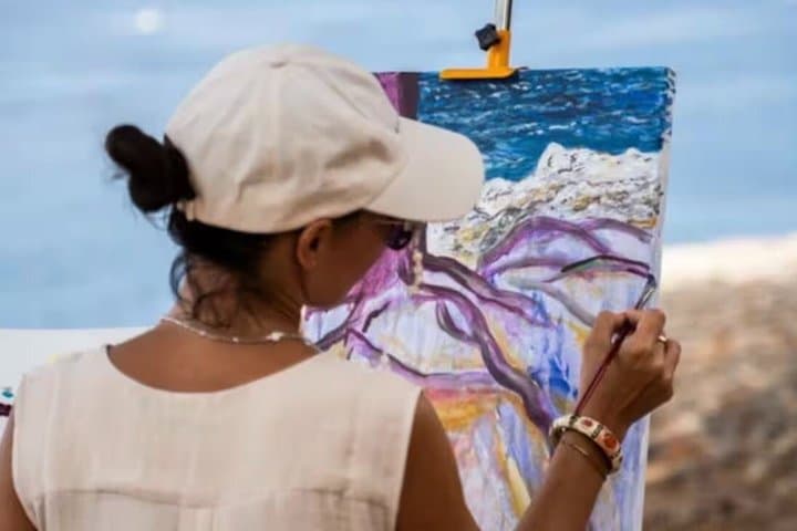 Paint outdoors in Deià by the sea