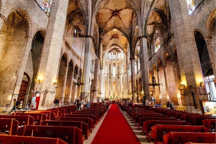 Barcelona Essential : Self-Guided Tour created by Local Official Guide