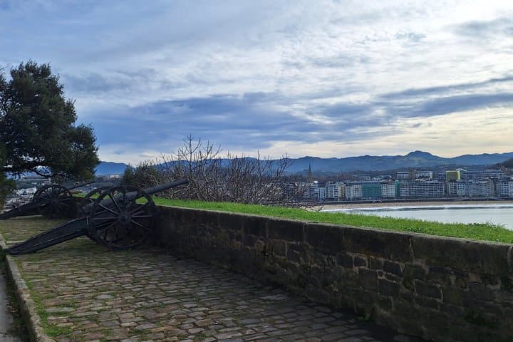 Explore San Sebastián in Your First Adventure