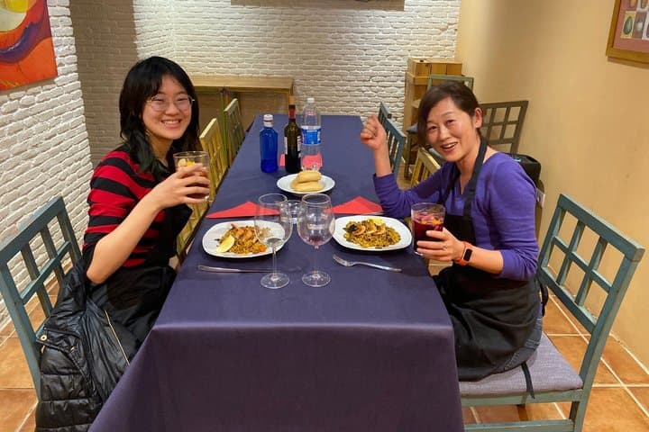 Madrid Luxury Evening Food Tour In the Vibrant La Latina District
