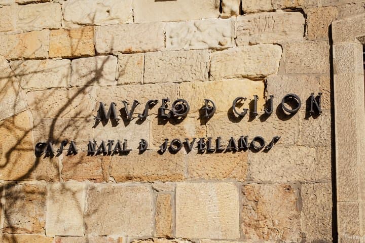 Private Tour of Gijón