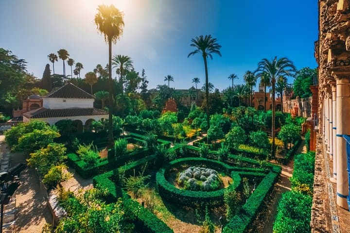 Royal Alcázar of Seville Guided Tour with Priority Access