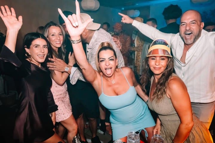Benidorm Club Crawl: 4 venues in 1 night