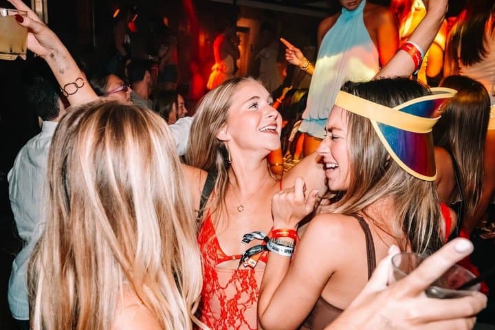 Benidorm Club Crawl: 4 venues in 1 night