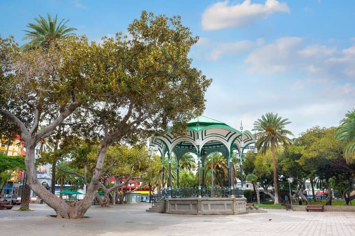 San Telmo Park: An oasis of tropical greenery housing the famous and colorful modernist bandstand, a privileged meeting place for locals.