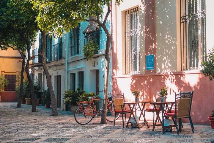 Santa Cruz (Old Jewish quarter)