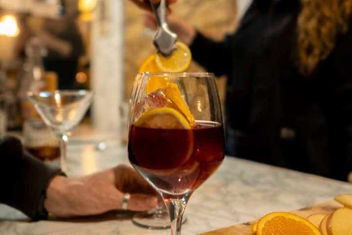Barcelona Mixology Class with Professional
