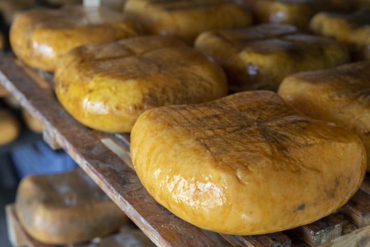 Menorca: Cheesemaking and Farm-Fresh Product Tasting