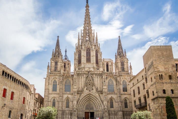 Barcelona Gothic Quarter and El Born Private Guided Tour