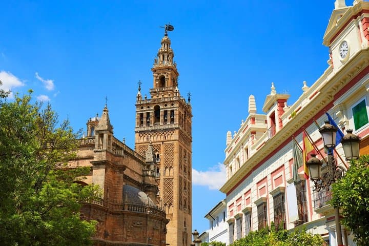 Seville Cathedral & Giralda tour with Priority Tickets