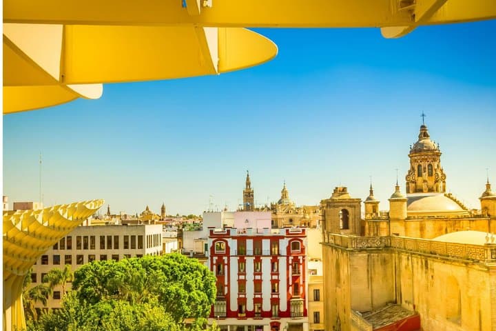 Seville tour with private car