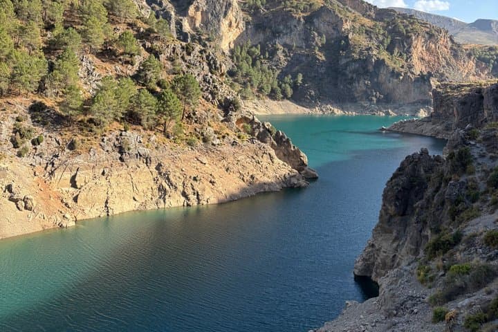 From Granada: Sierra Nevada Safari tour up to 2500 meters high