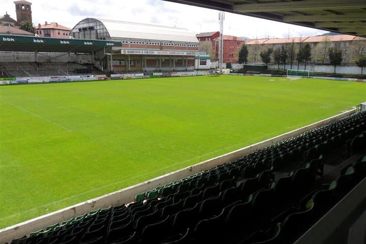 Bilbao: 5 Football Stadiums Groundhopping Tour