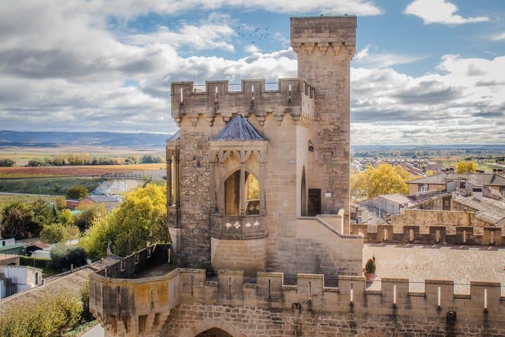 Northern Spain (Shell Bay & Art Landmarks) 4-Day Private Tour