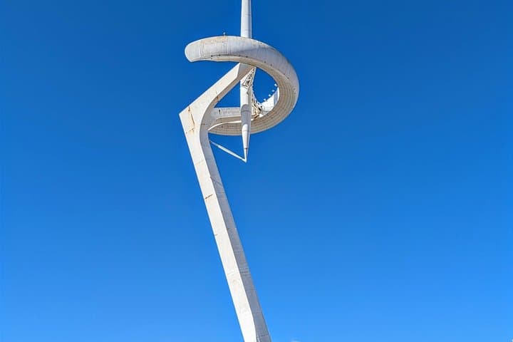 Barcelona Olympic Tour with Teleférico Port Cable Car and Tapas