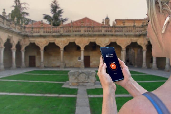 Salamanca Audioguided Walking Tour 1h20 and 21 reviews